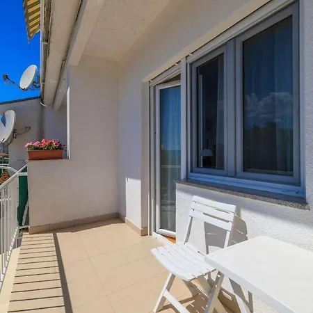 App 100 M From The Sea In Quite Part Of Marta 3 Crikvenica