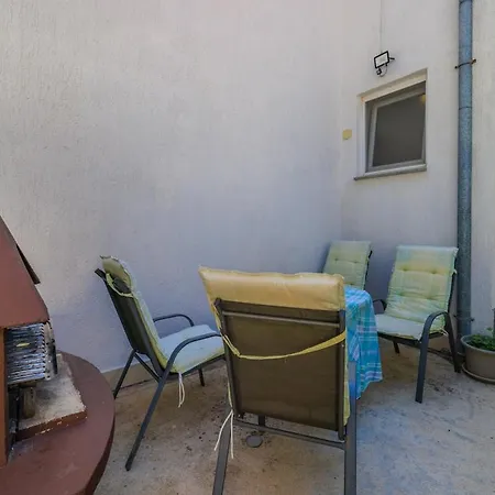 Apartman App 100 M From The Sea In Quite Part Of Marta 3 Crikvenica