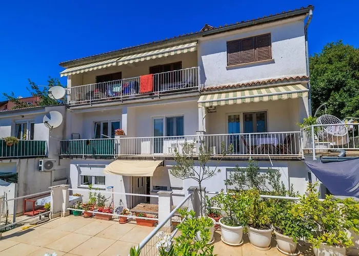App 100 M From The Sea In Quite Part Of Marta 3 Crikvenica
