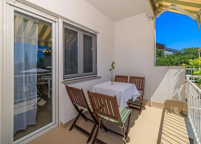 App 100 M From The Sea In Quite Part Of Marta 3 *